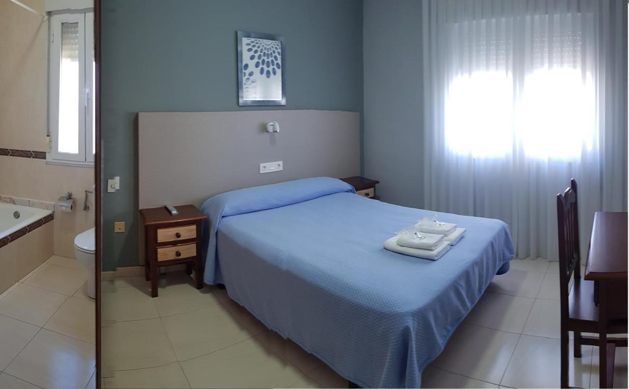 Hostal Soto La Virgen del Camino Extérieur photo