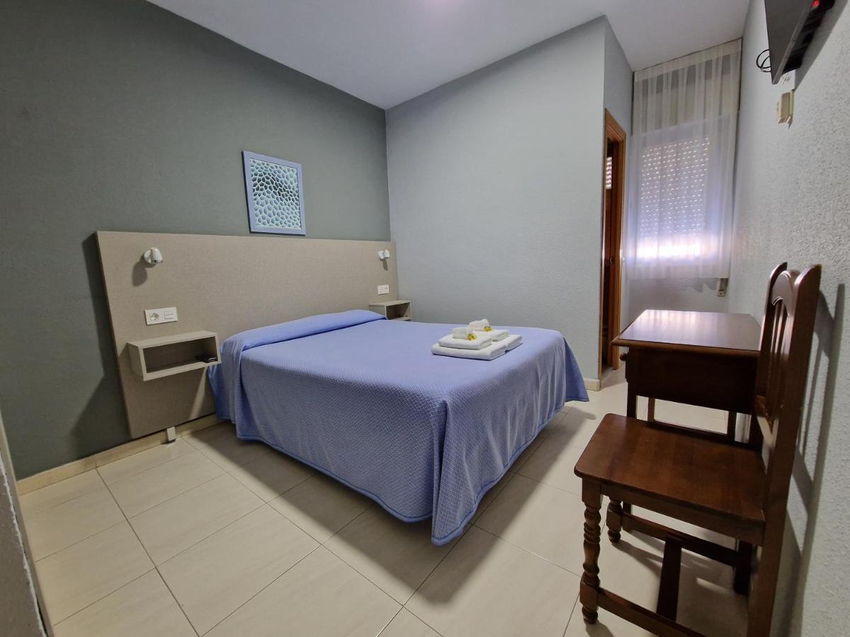 Hostal Soto La Virgen del Camino Extérieur photo